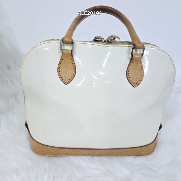 Dooney & Bourke Cream and Tan Satchel - Picture 11 of 12